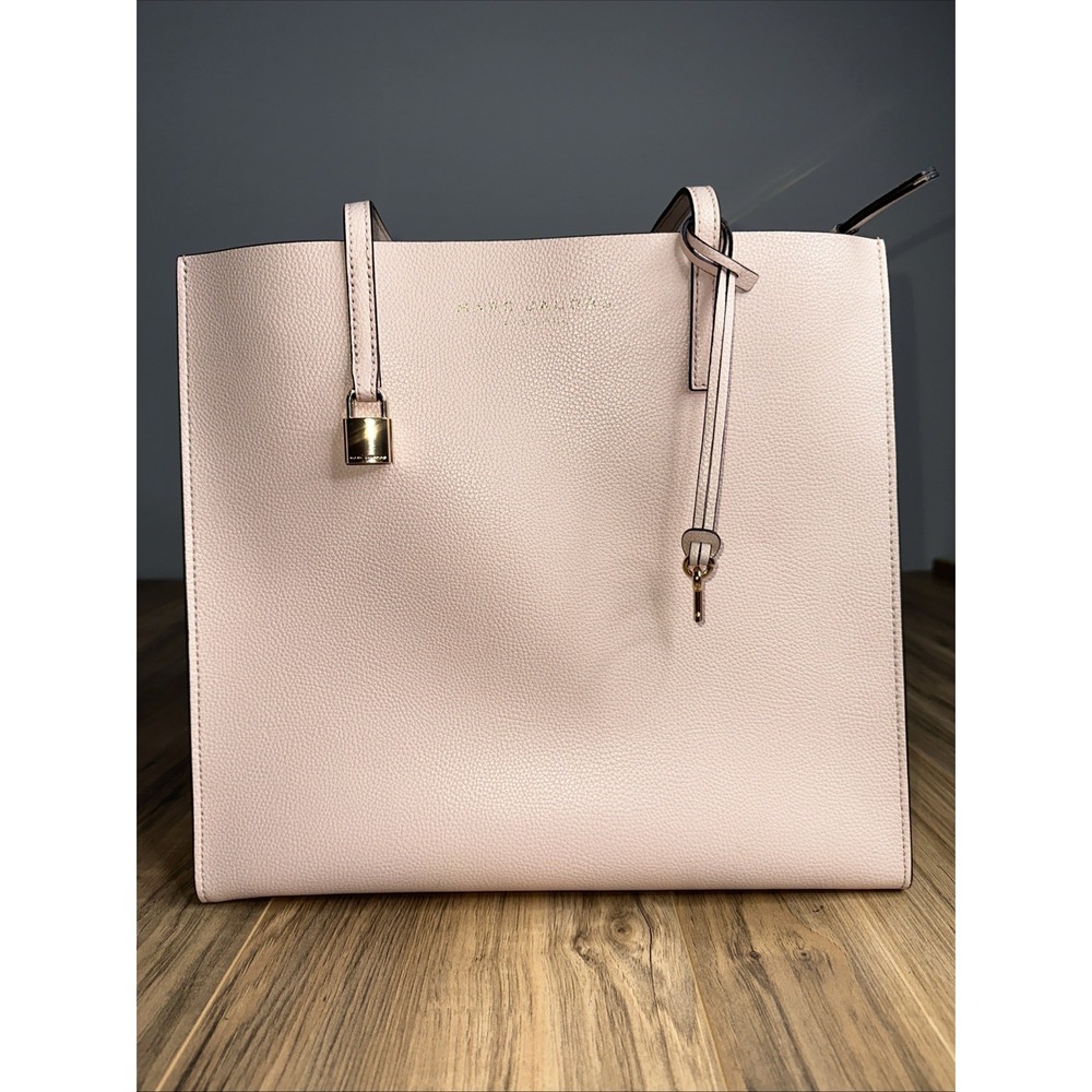 Marc Jacobs The Grind Pebble Leather Tote, Peach‎ Whip